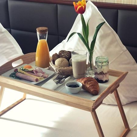 Business Hotel Vega Wrocław Kültér fotó