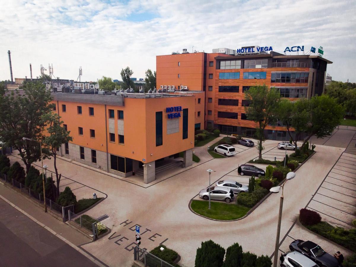 Business Hotel Vega Wrocław Kültér fotó